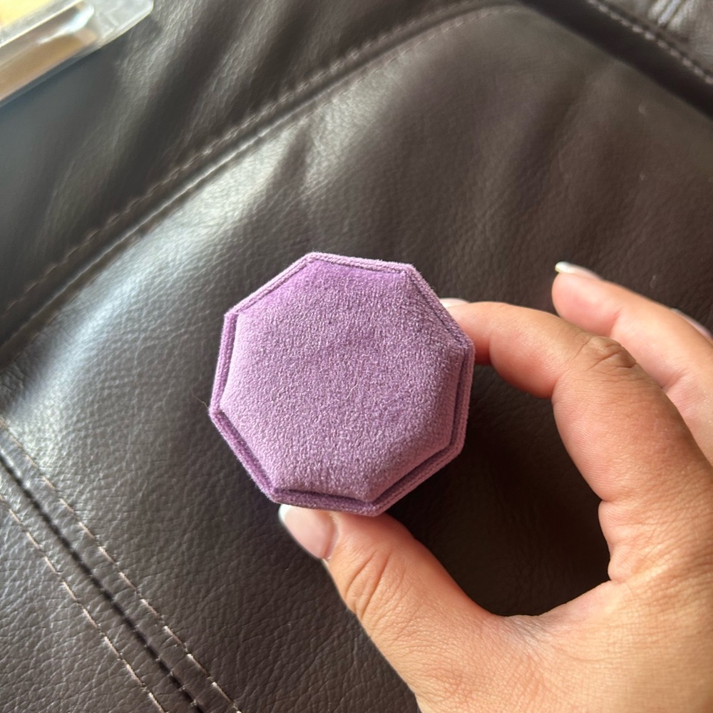 Ring Box - Picture 4 of 4
